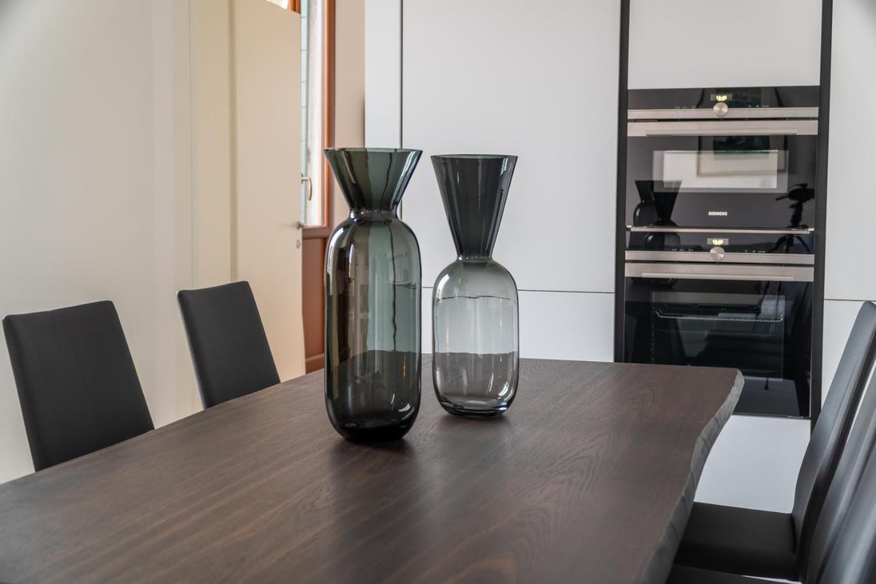 Design Apartment With Balcony On The Grand Canal R&R Venedik Dış mekan fotoğraf